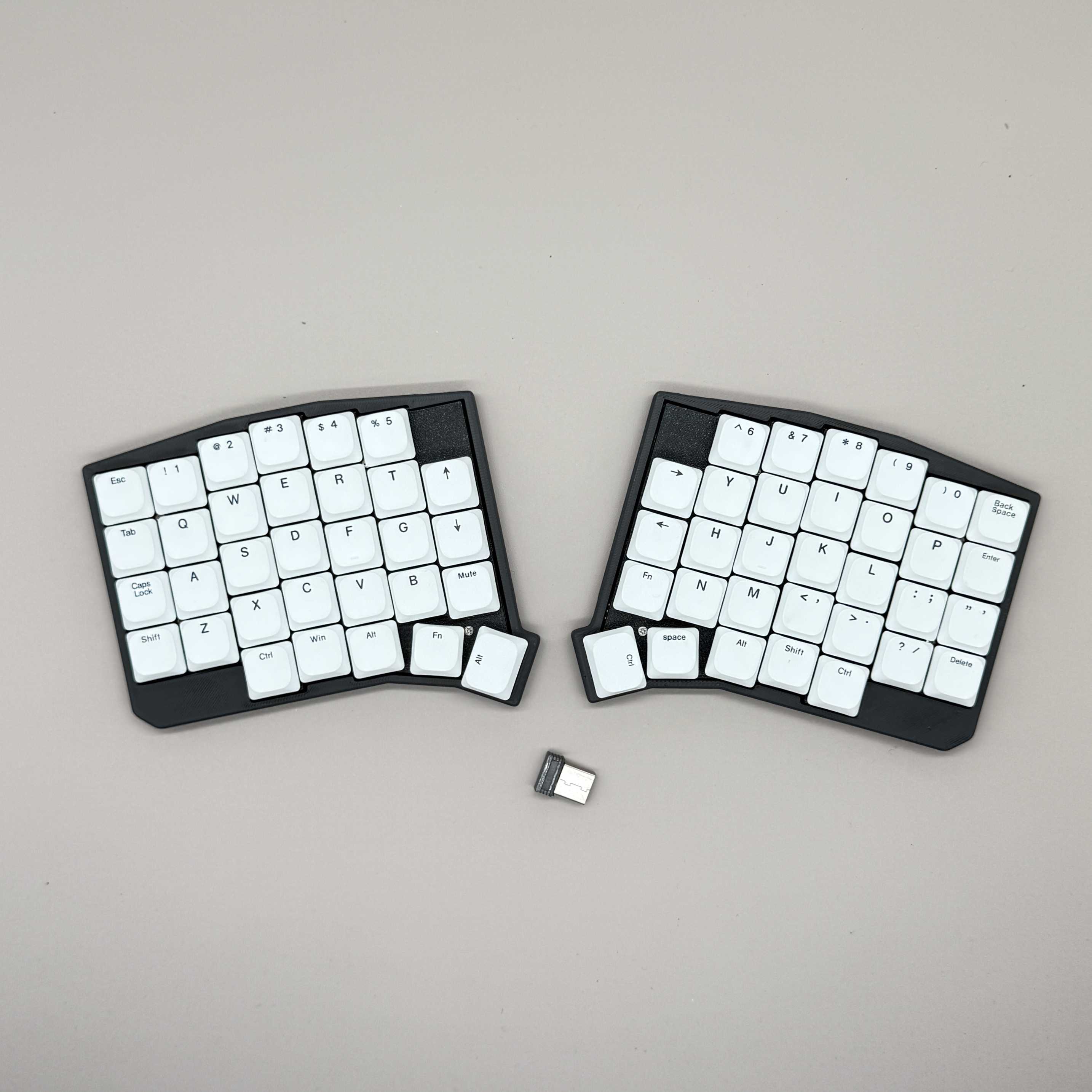 SOFLE Low Profile Split Keyboa - Gaming Keyboard Bundle ulasan dan harga