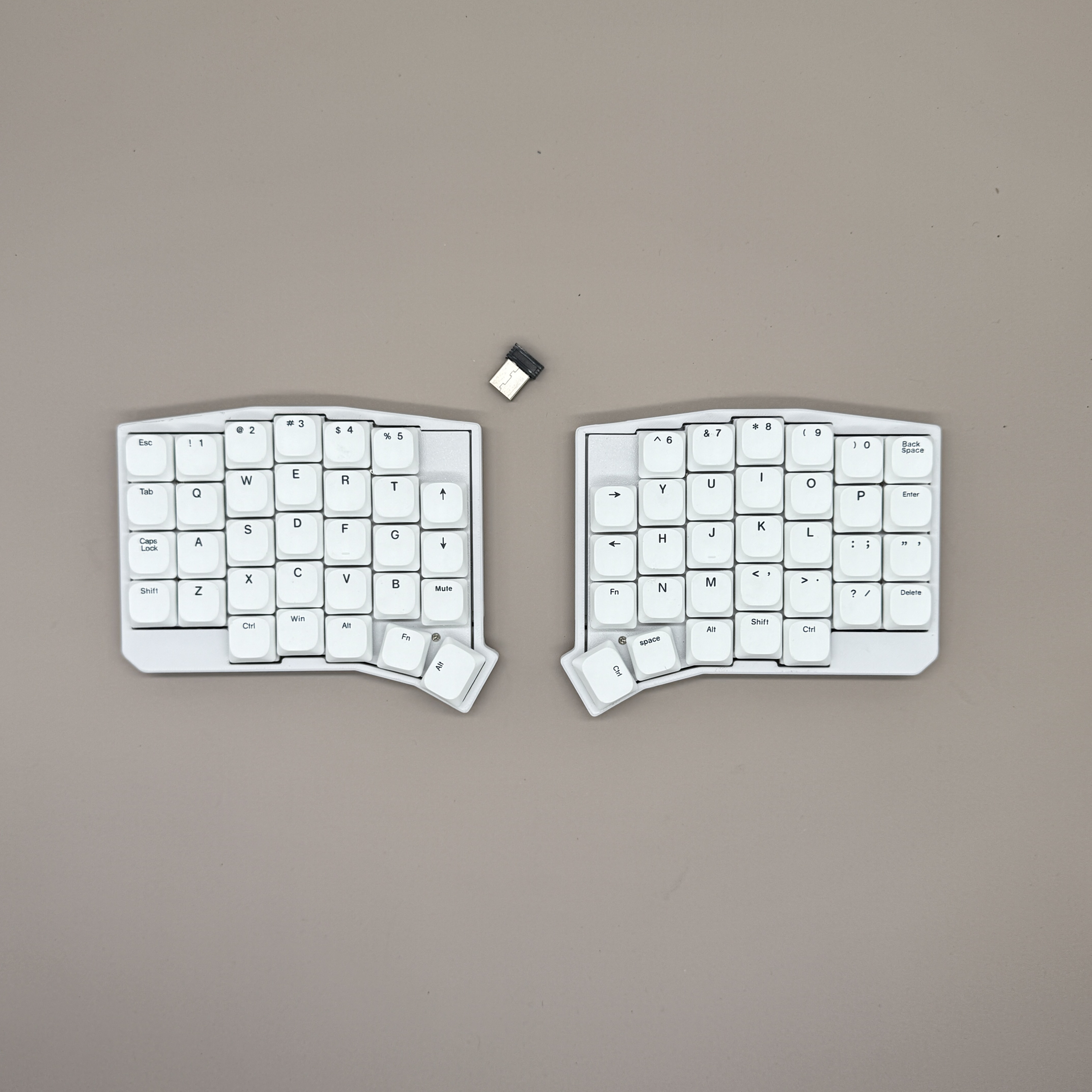 SOFLE Low Profile Split Keyboa - Gaming Keyboard Bundle ulasan dan harga